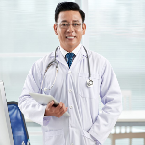 Dr Ethan Davis